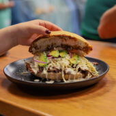 Nuestra joya de la corona es la torta Chilaquilera, es una delicia imperdible, solo tienes que elegir con quien llegas hoy. ¡Te vemos de 9 AM - 6 PM! - La Enchiladería