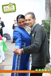 Celebrando con nuestros queridos Abuelitos Y Abuelitas.
El Hogar de mi Abuelito - Asilos en Puebla....