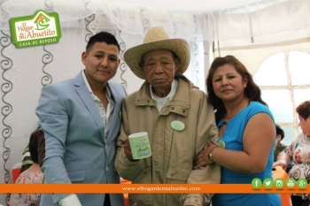 Celebrando con nuestros queridos Abuelitos Y Abuelitas.
El Hogar de mi Abuelito - Asilos en Puebla....