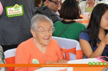 Celebrando con nuestros queridos Abuelitos Y Abuelitas.
El Hogar de mi Abuelito - Asilos en Puebla....