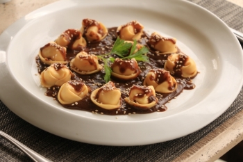 Mole poblano ¡a la italiana! - Restaurante La Piccola Nostra - Puebla